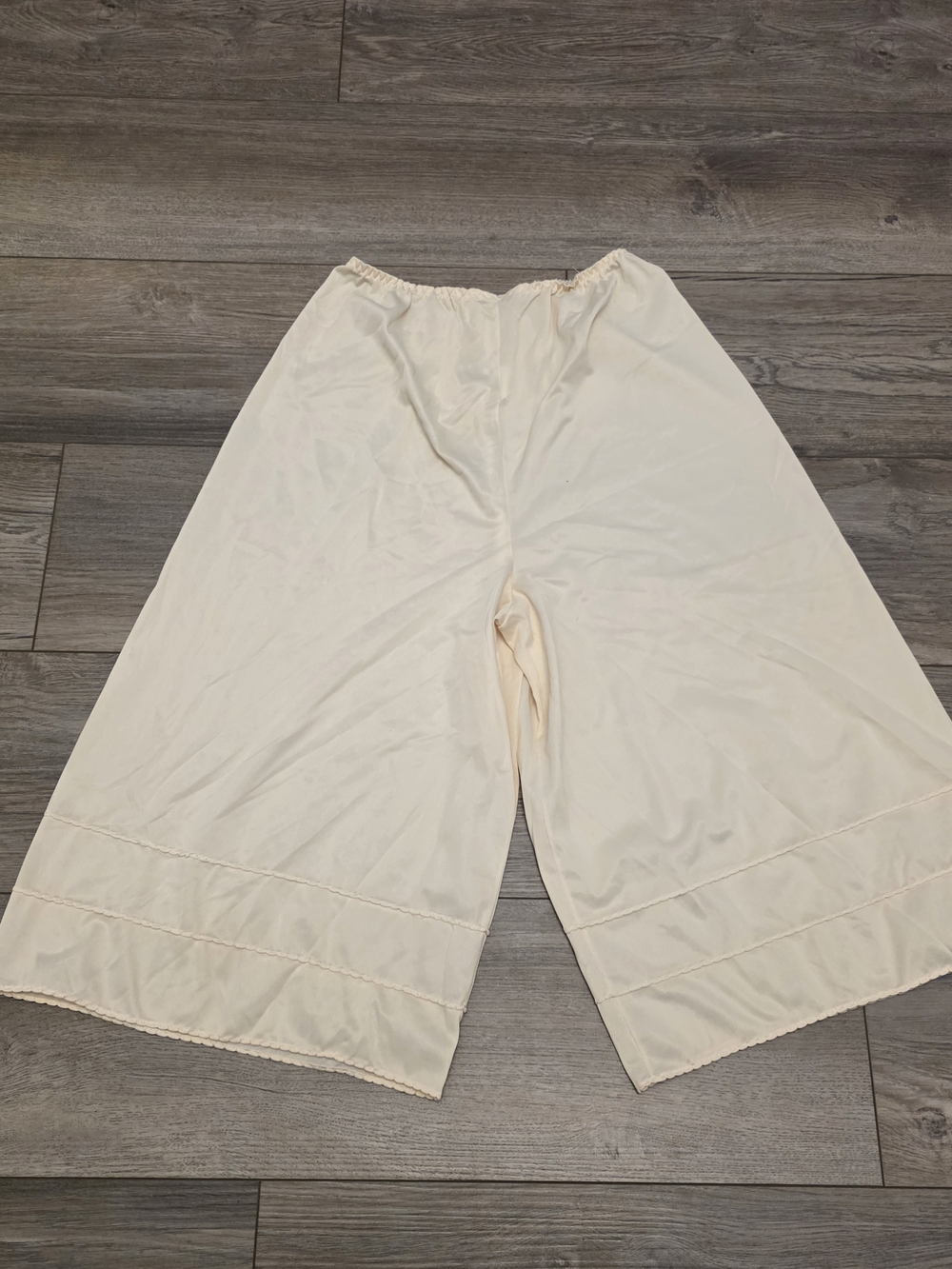 Vtg 60s 70s Wonder Maid Mel-Lin Nylon Tricot Wide Leg Pettipants Size Small